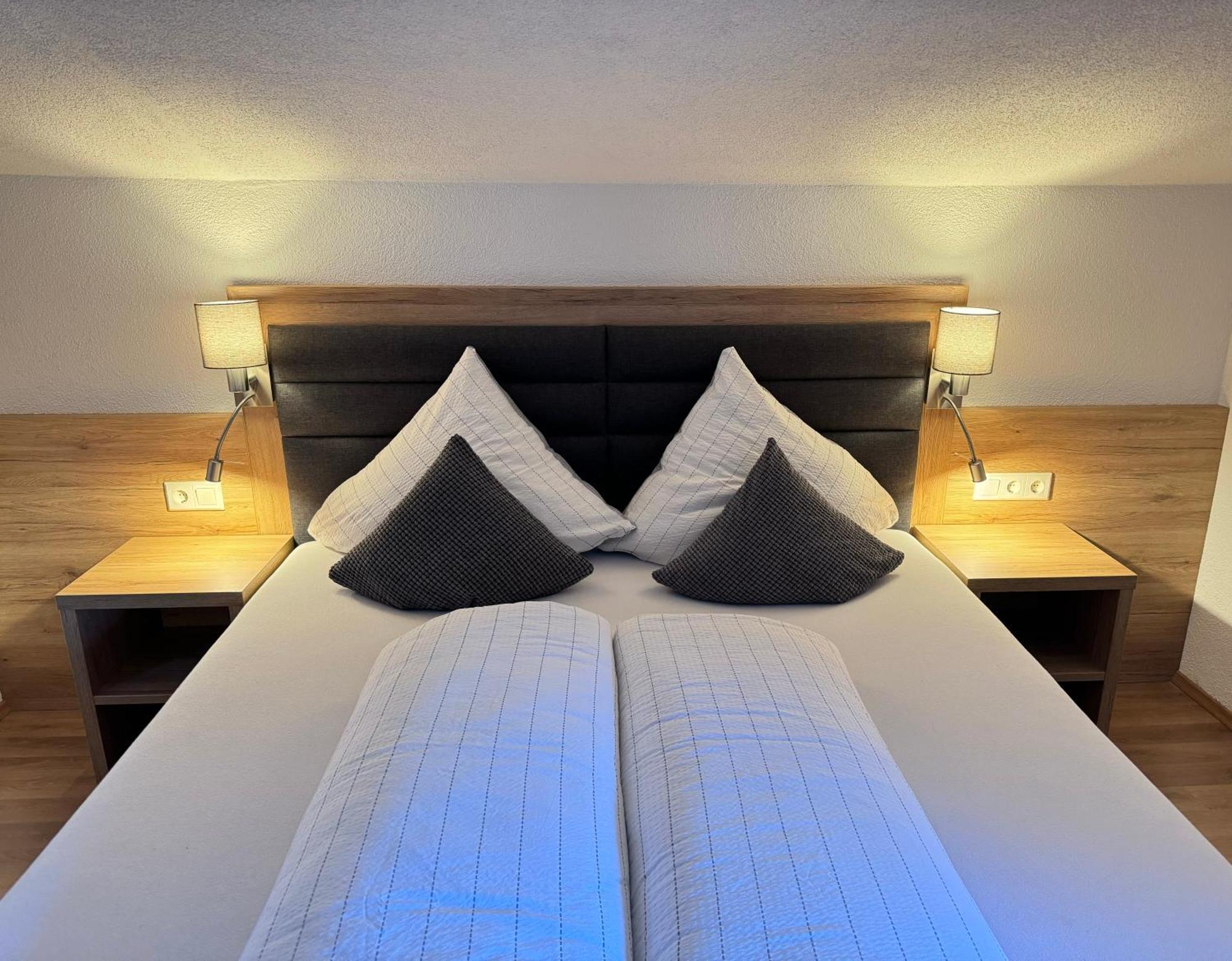 Bed and Breakfast Haus Felsneck Sölden Esterno foto